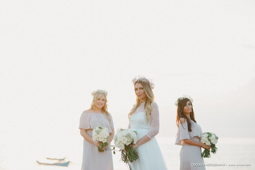 Axioo: Bohemian Beach Paradise